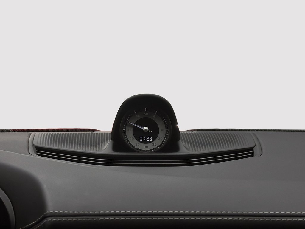 Porsche Taycan GTS **GTS Interior Package** 2024 à Laval, Québec - 20 - w1024h768px