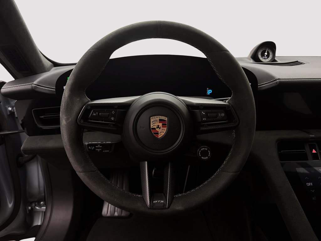 Porsche Taycan GTS **GTS Interior Package** 2024 à Laval, Québec - 16 - w1024h768px
