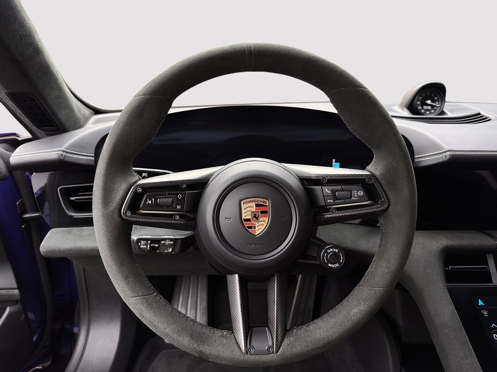 2025 Porsche Taycan Turbo GT *Rare* Up to 1019hp in Laval, Quebec - 17 - w1024h768px