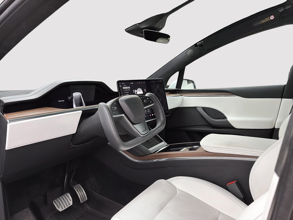 2022 Tesla Model X AWD in Laval, Quebec - 15 - w1024h768px