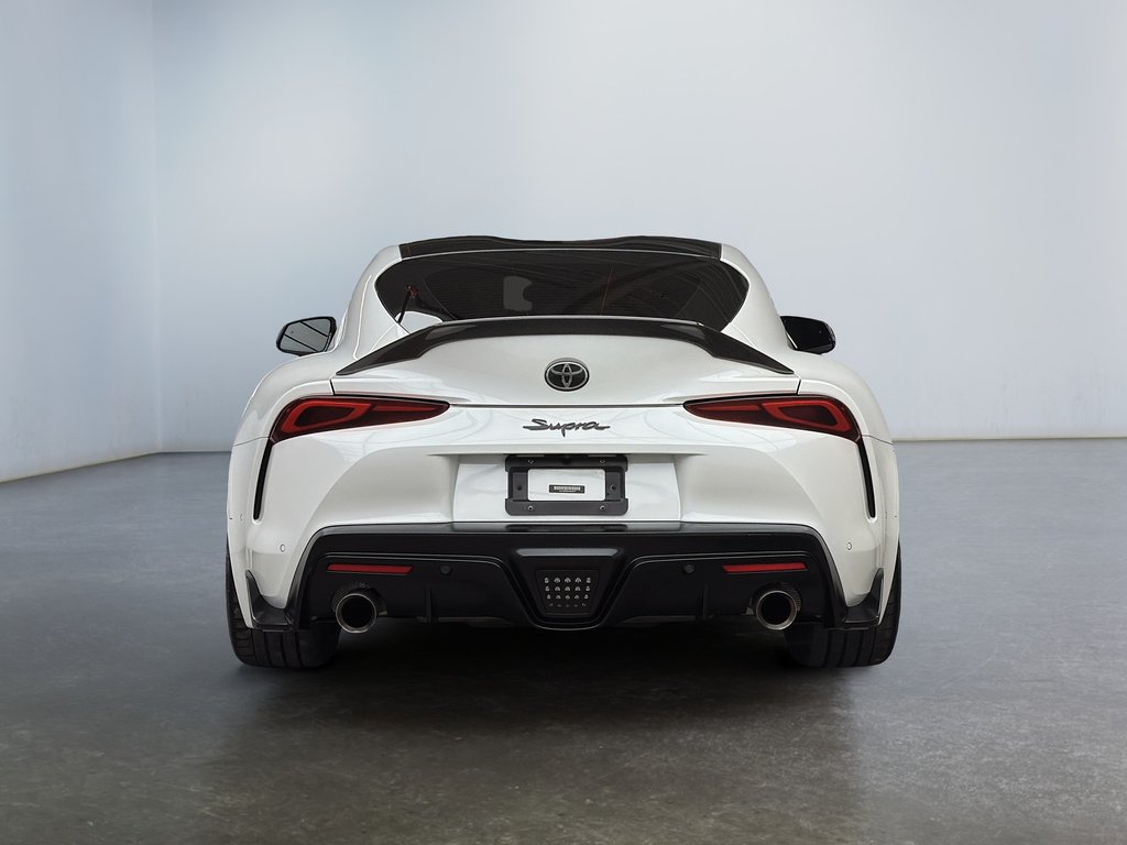 Toyota GR Supra 3.0 Coupe 2021 à Laval, Québec - 4 - w1024h768px