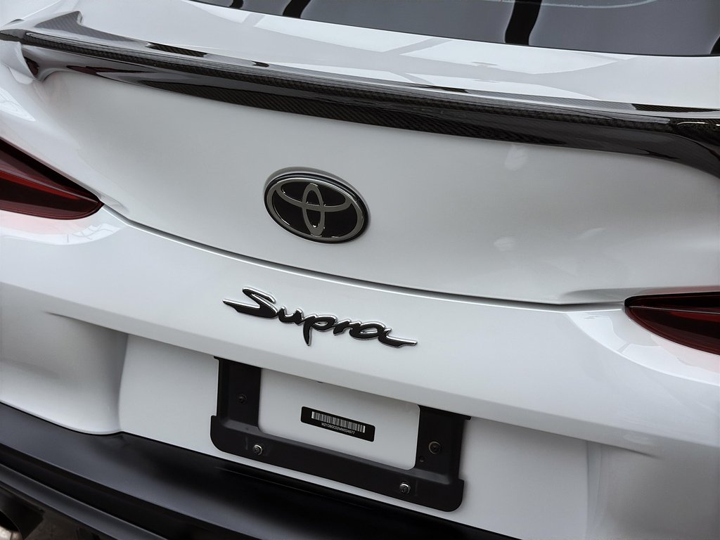 Toyota GR Supra 3.0 Coupe 2021 à Laval, Québec - 9 - w1024h768px