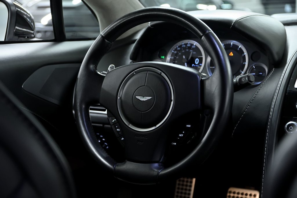 Aston Martin Rapide S  2014 à Laval, Québec - 36 - w1024h768px