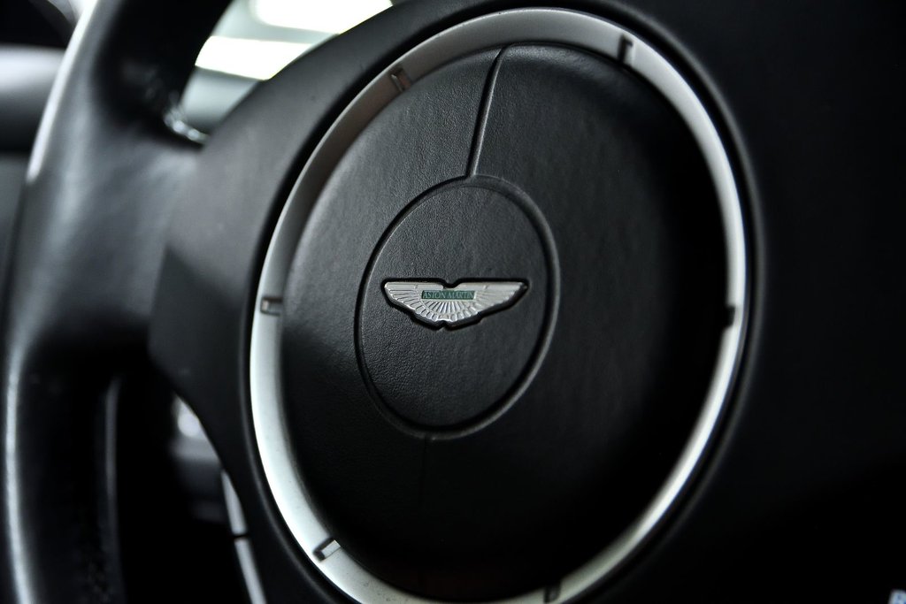 Aston Martin Rapide S  2014 à Laval, Québec - 20 - w1024h768px