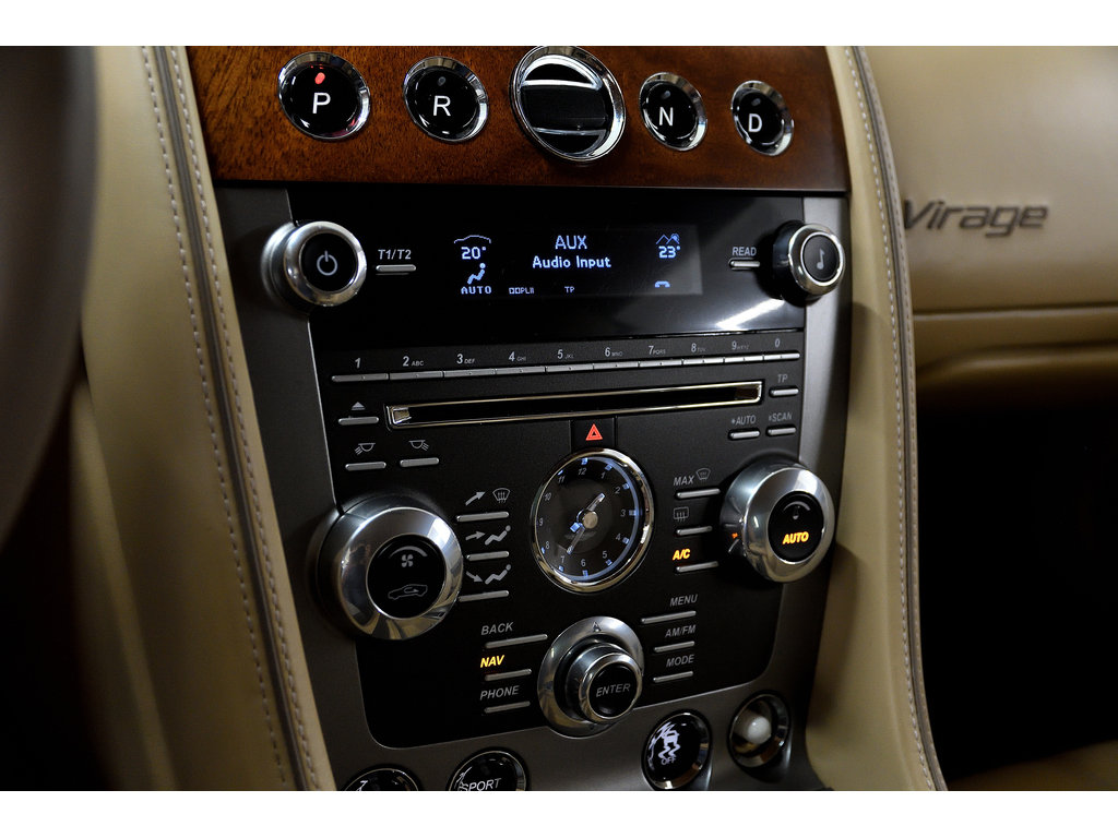 Aston Martin Virage 2+2 Coupe / V12 / Bluetooth 2012 à Laval, Québec - 16 - w1024h768px