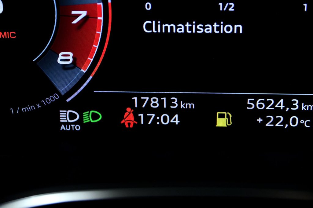2025 Audi S6 Sedan in Laval, Quebec - 20 - w1024h768px