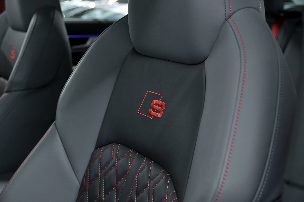 2025 Audi S6 Sedan in Laval, Quebec - 16 - w1024h768px