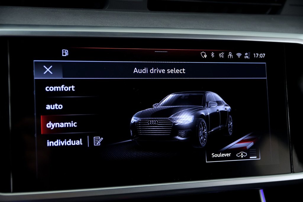 2025 Audi S6 Sedan in Laval, Quebec - 35 - w1024h768px