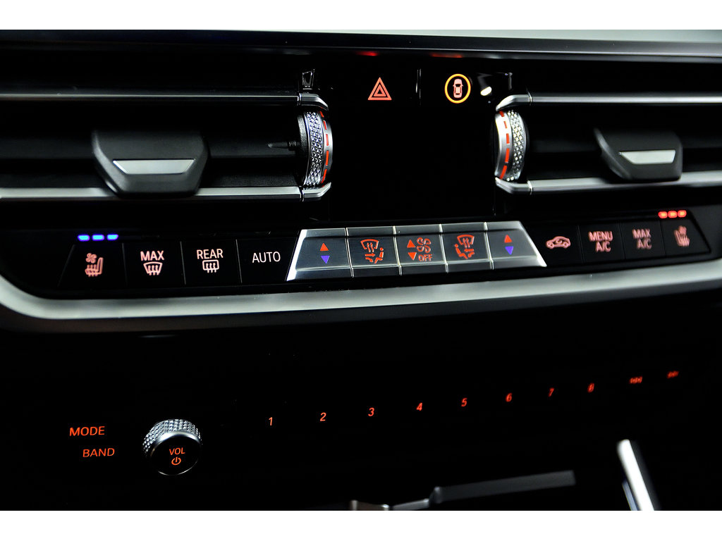 2022 BMW M3 Transmission Manuelle / Pneus neufs / Premium Pack in Laval, Quebec - 30 - w1024h768px