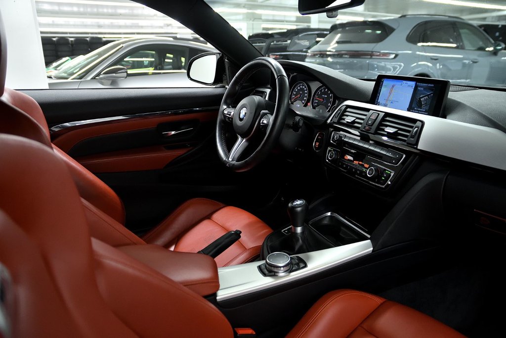 BMW M4  2015 à Laval, Québec - 30 - w1024h768px