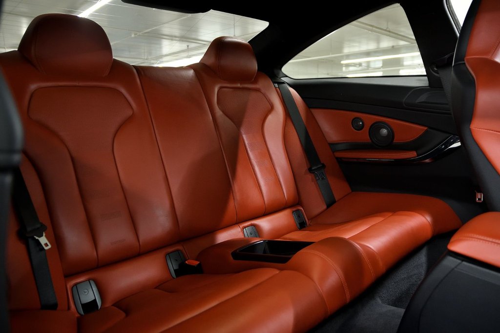 BMW M4  2015 à Laval, Québec - 35 - w1024h768px