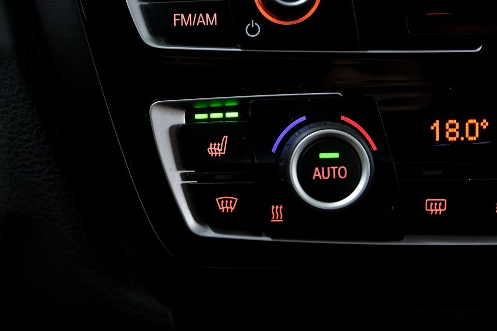 BMW M4  2015 à Laval, Québec - 21 - w1024h768px