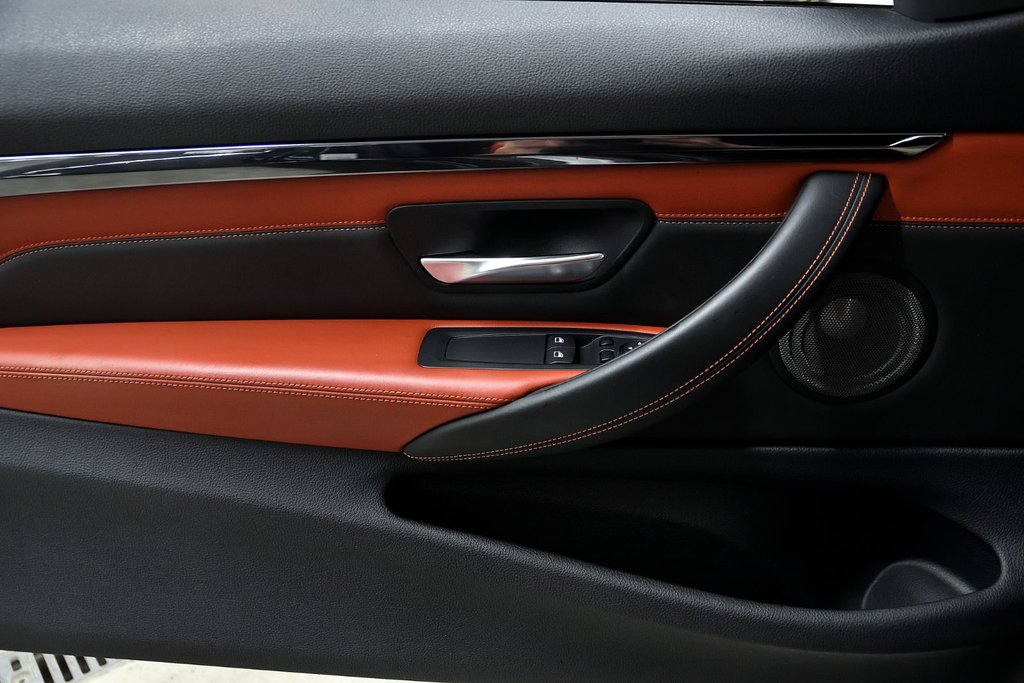 BMW M4  2015 à Laval, Québec - 26 - w1024h768px