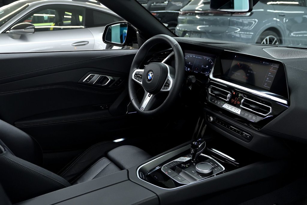 2026 BMW Z4 M40i in Laval, Quebec - 36 - w1024h768px
