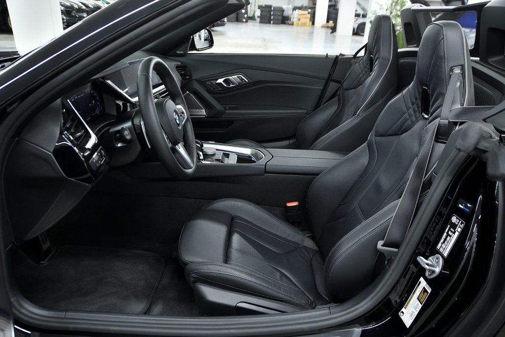 2026 BMW Z4 M40i in Laval, Quebec - 14 - w1024h768px