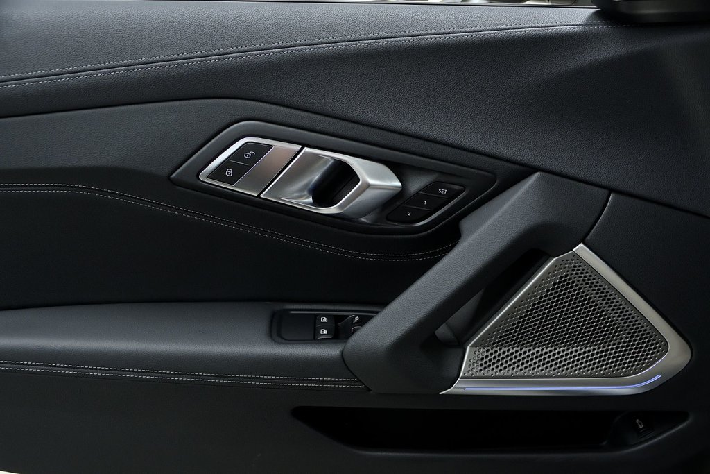 2026 BMW Z4 M40i in Laval, Quebec - 29 - w1024h768px