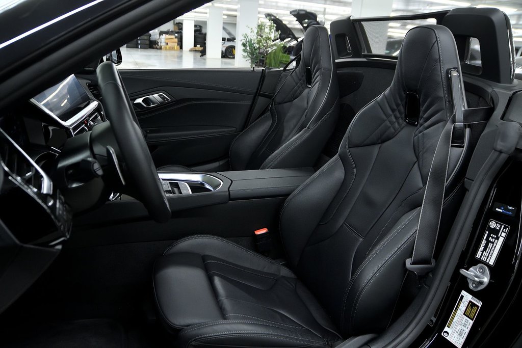 2026 BMW Z4 M40i in Laval, Quebec - 15 - w1024h768px