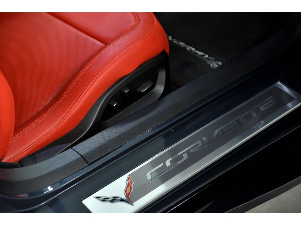 2014 Chevrolet Corvette Stingray Stingray Z51 2 LT / Targa Top / BOSE in Laval, Quebec - 35 - w1024h768px