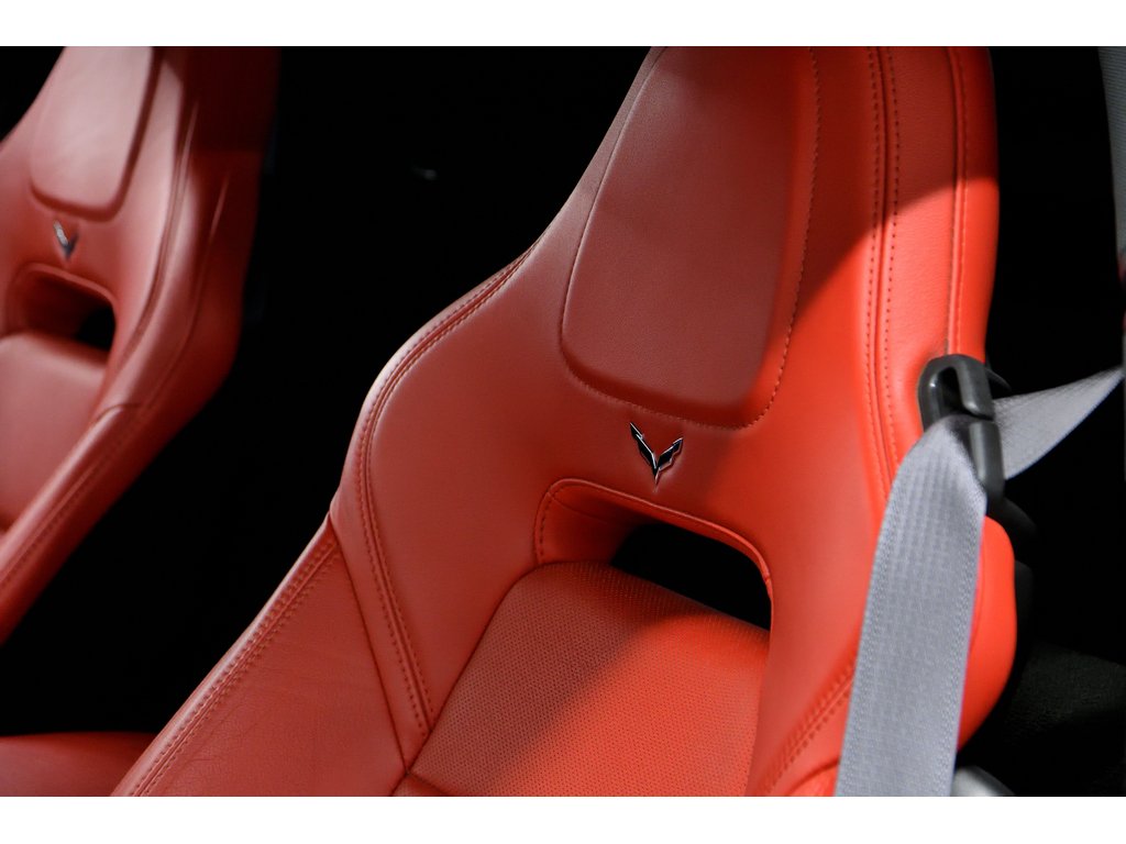 2014 Chevrolet Corvette Stingray Stingray Z51 2 LT / Targa Top / BOSE in Laval, Quebec - 16 - w1024h768px