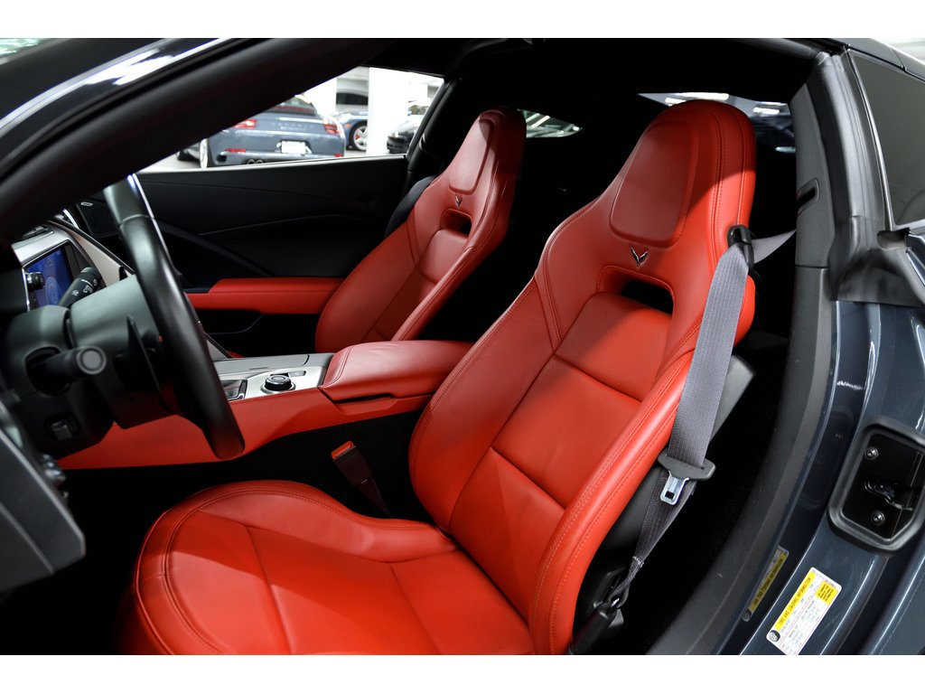2014 Chevrolet Corvette Stingray Stingray Z51 2 LT / Targa Top / BOSE in Laval, Quebec - 15 - w1024h768px