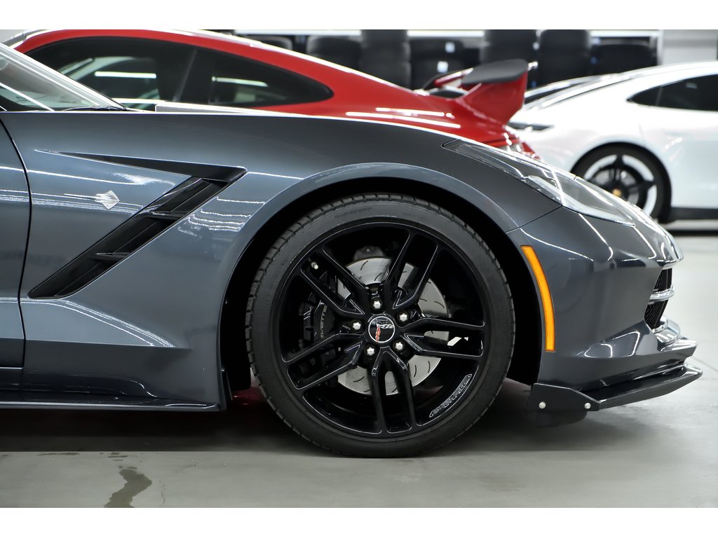 2014 Chevrolet Corvette Stingray Stingray Z51 2 LT / Targa Top / BOSE in Laval, Quebec - 10 - w1024h768px