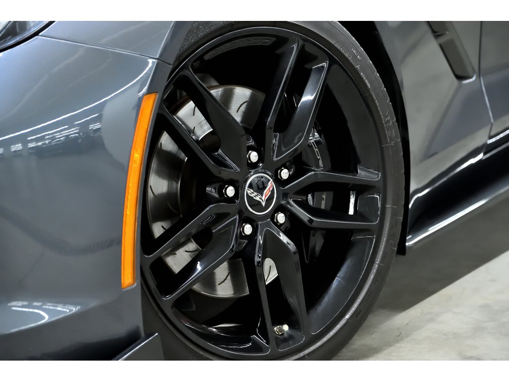 2014 Chevrolet Corvette Stingray Stingray Z51 2 LT / Targa Top / BOSE in Laval, Quebec - 8 - w1024h768px