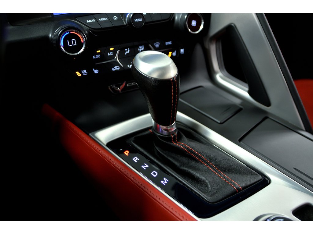 2014 Chevrolet Corvette Stingray Stingray Z51 2 LT / Targa Top / BOSE in Laval, Quebec - 28 - w1024h768px