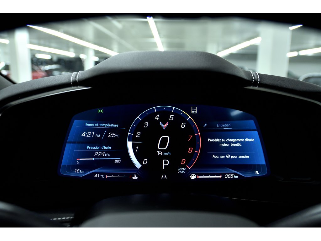 2023 Chevrolet Corvette Z06 C8R 2LZ / Z07 Package / Delivery Milleage in Laval, Quebec - 17 - w1024h768px