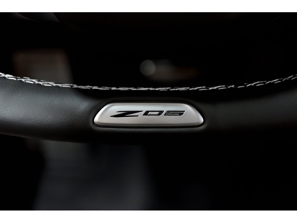 2023 Chevrolet Corvette Z06 C8R 2LZ / Z07 Package / Delivery Milleage in Laval, Quebec - 21 - w1024h768px