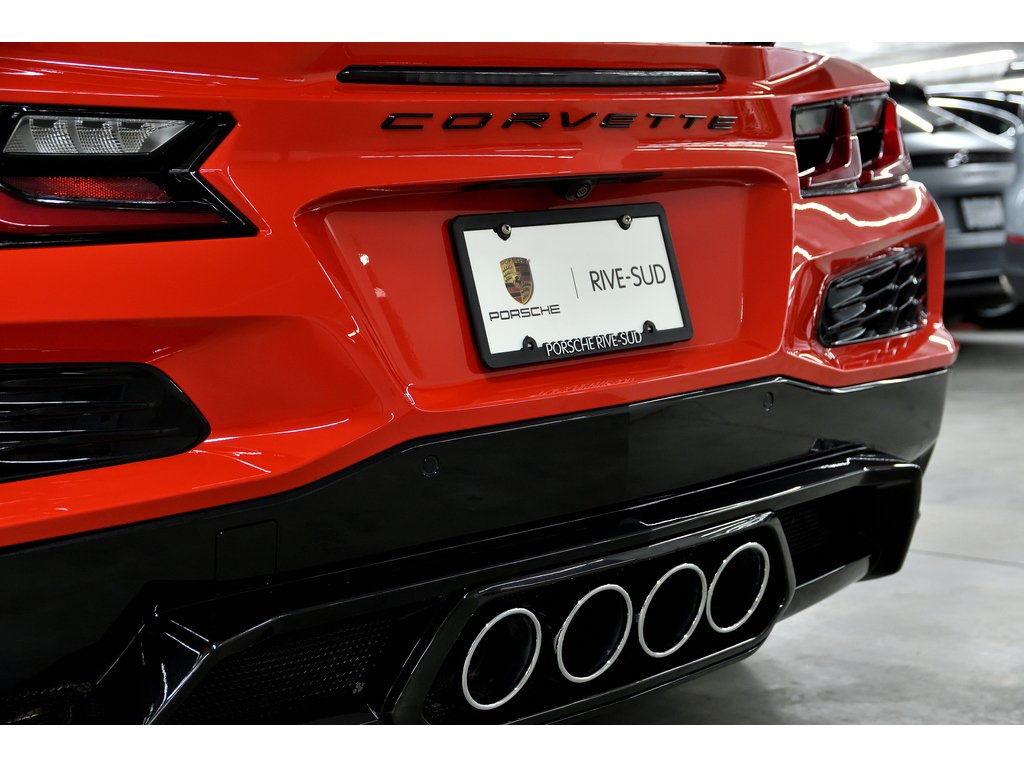 2023 Chevrolet Corvette Z06 C8R 2LZ / Z07 Package / Delivery Milleage in Laval, Quebec - 45 - w1024h768px