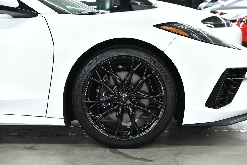2025 Chevrolet Corvette 1LT in Laval, Quebec - 9 - w1024h768px