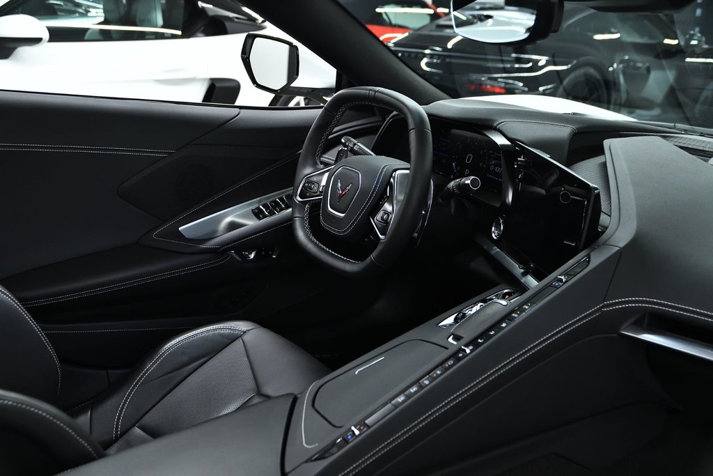 2025 Chevrolet Corvette 1LT in Laval, Quebec - 31 - w1024h768px