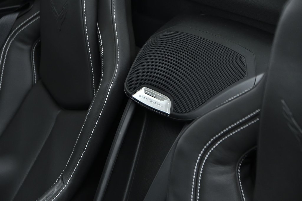 2025 Chevrolet Corvette 1LT in Laval, Quebec - 17 - w1024h768px