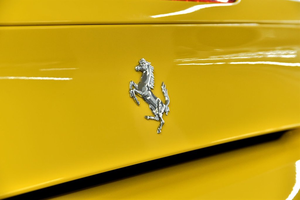 Ferrari 488 Spider  2019 à Laval, Québec - 12 - w1024h768px