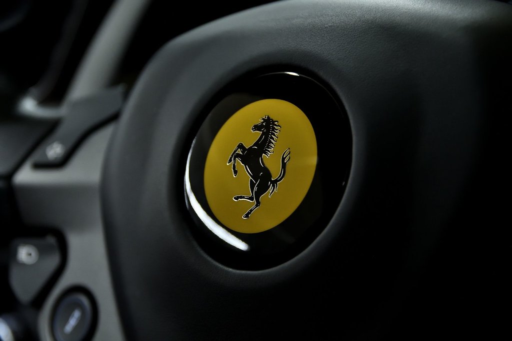 Ferrari 488 Spider  2019 à Laval, Québec - 29 - w1024h768px