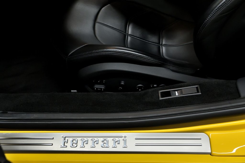 Ferrari 488 Spider  2019 à Laval, Québec - 21 - w1024h768px