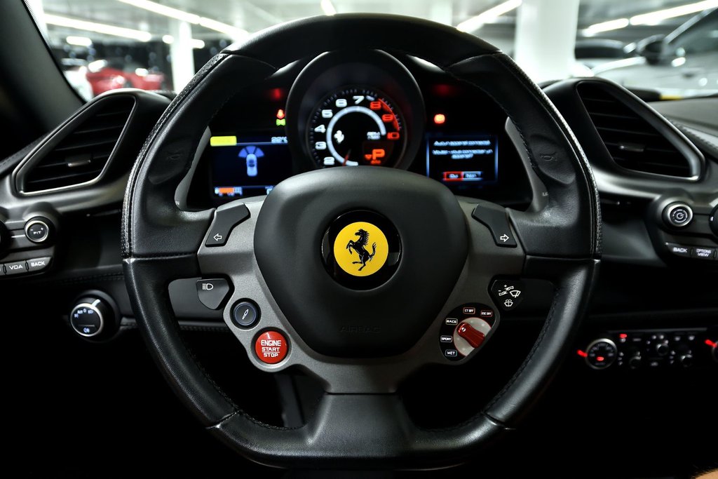 Ferrari 488 Spider  2019 à Laval, Québec - 28 - w1024h768px