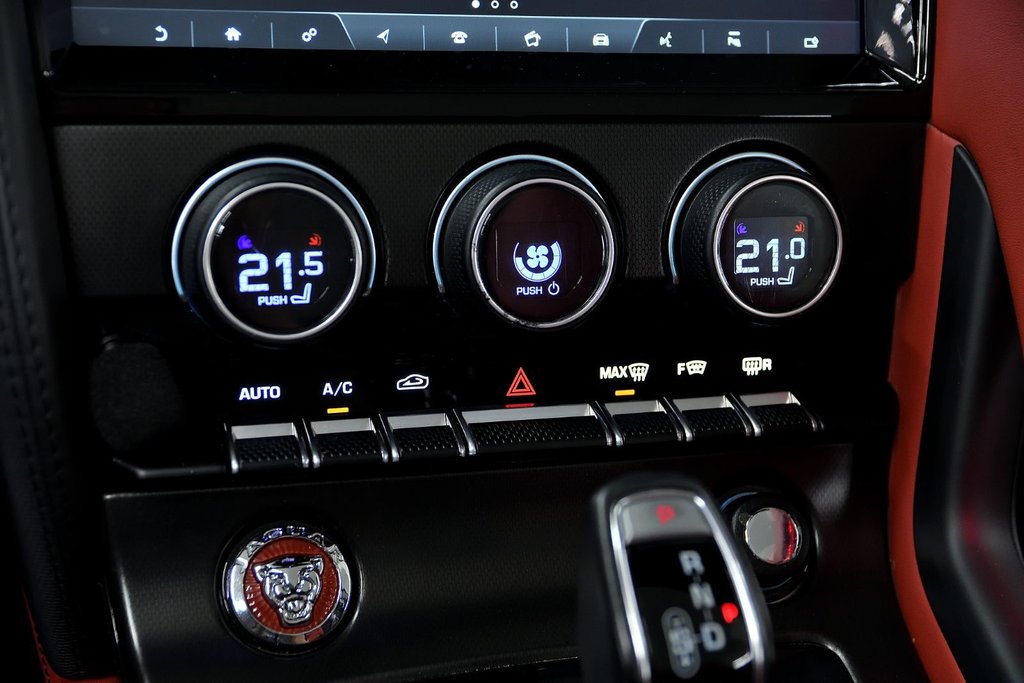 Jaguar F-TYPE V6 S 2015 à Laval, Québec - 24 - w1024h768px