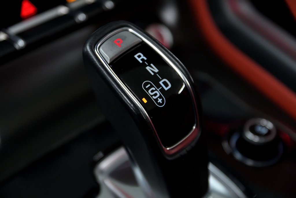 Jaguar F-TYPE V6 S 2015 à Laval, Québec - 30 - w1024h768px
