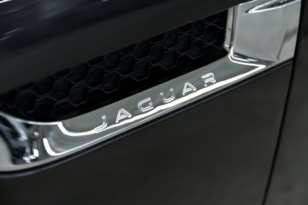 Jaguar F-TYPE V6 S 2015 à Laval, Québec - 10 - w1024h768px