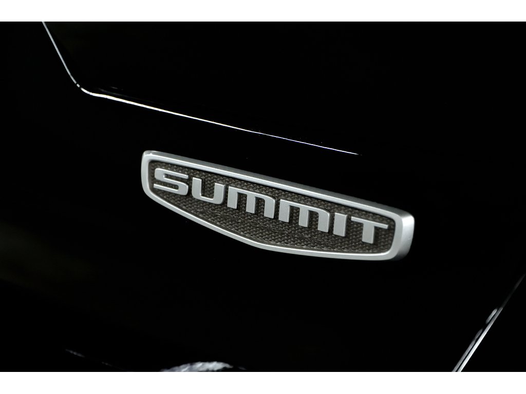 2024 Jeep Grand Cherokee Summit Reserve 4x4 / Pack Eclair + Tech + Evolué in Laval, Quebec - 49 - w1024h768px