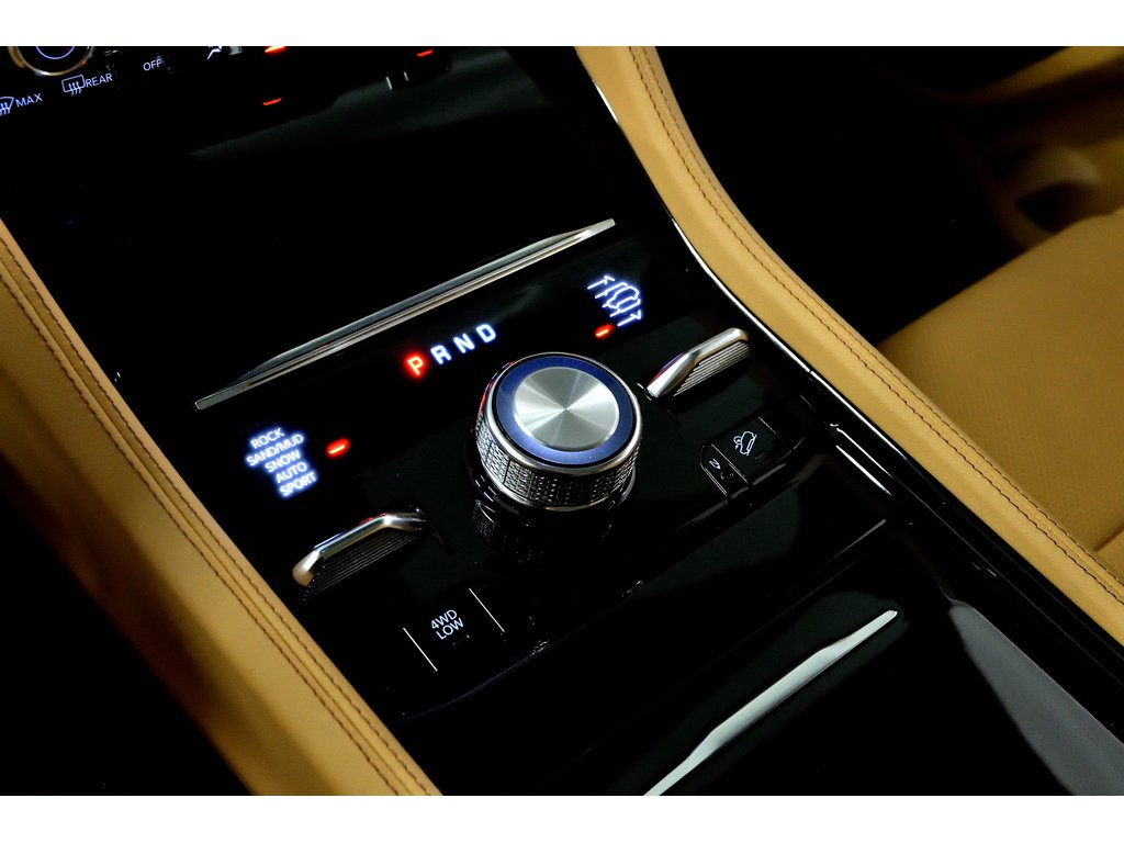 2024 Jeep Grand Cherokee Summit Reserve 4x4 / Pack Eclair + Tech + Evolué in Laval, Quebec - 25 - w1024h768px