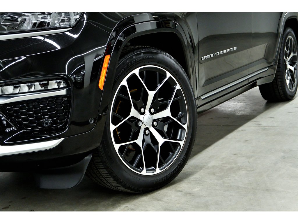 2024 Jeep Grand Cherokee Summit Reserve 4x4 / Pack Eclair + Tech + Evolué in Laval, Quebec - 7 - w1024h768px