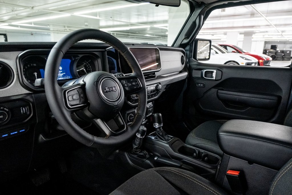 2024 Jeep Wrangler 4xe Willys in Laval, Quebec - 13 - w1024h768px