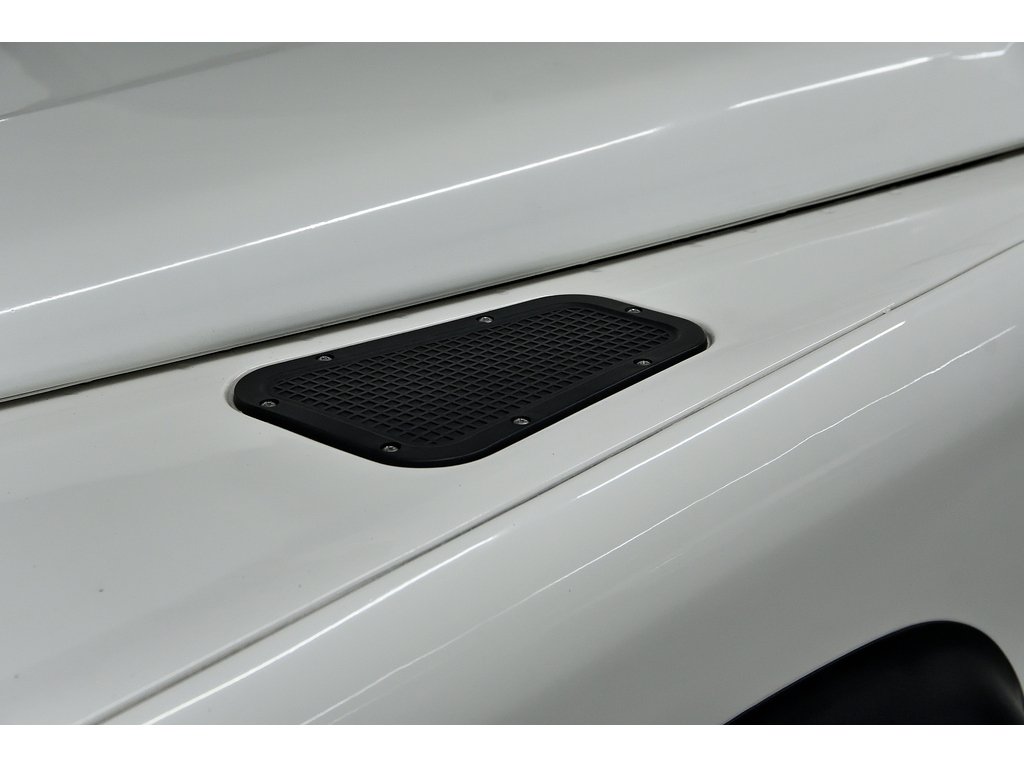 Land Rover Defender 110 / TDI Engine 1985 à Laval, Québec - 39 - w1024h768px