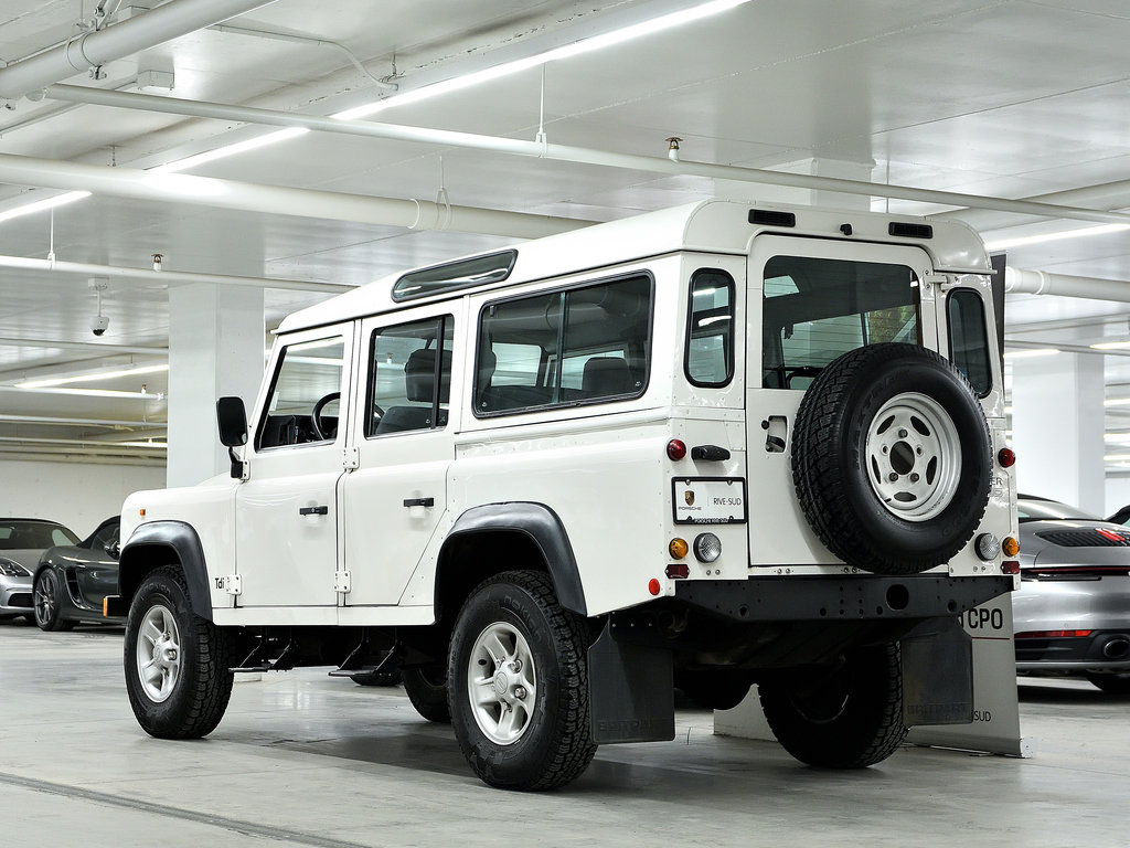 1985 Land Rover Defender 110 / TDI Engine in Laval, Quebec - 7 - w1024h768px
