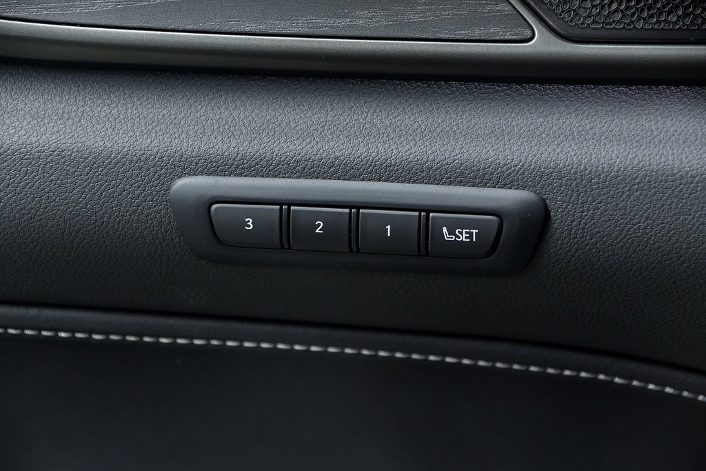 2026 Lexus NX 350 in Laval, Quebec - 31 - w1024h768px