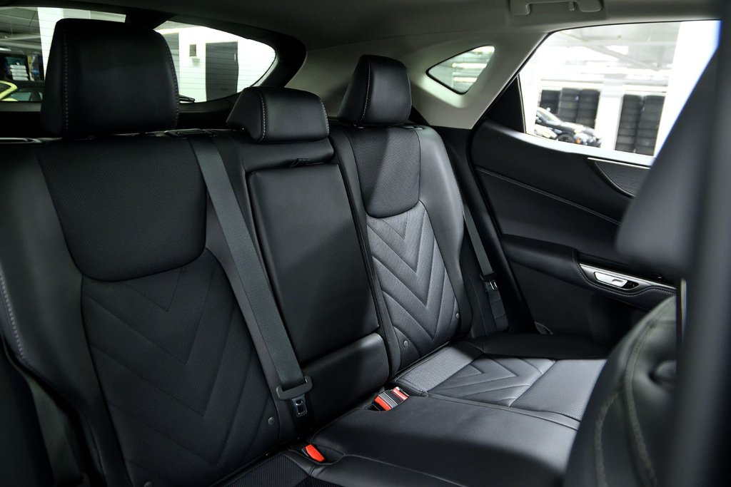 2026 Lexus NX 350 in Laval, Quebec - 40 - w1024h768px