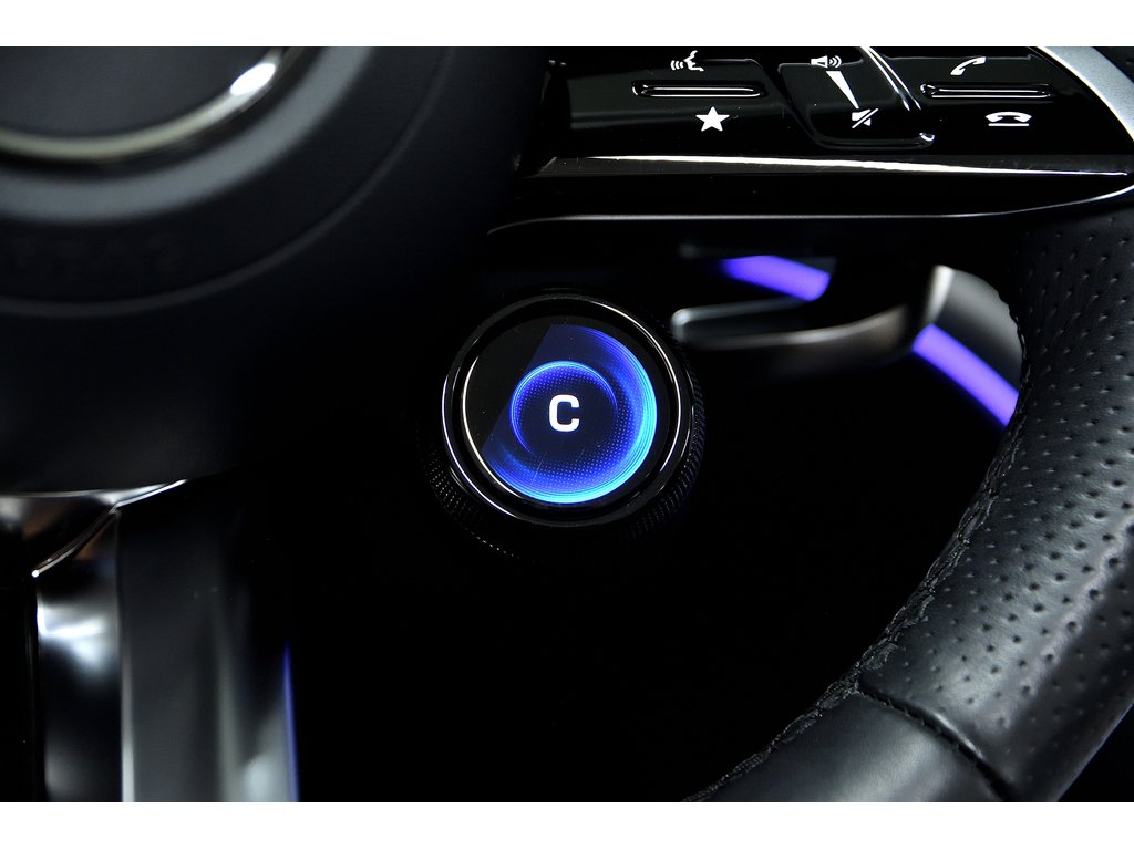 2025 Mercedes-Benz CLE AMG CLE 53 4MATIC Cabriolet / Pneus d'hiver inclus in Laval, Quebec - 27 - w1024h768px