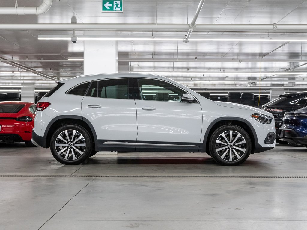 Mercedes-Benz GLA 250 4MATIC / Burmester / Adaptive Cruise 2022 à Laval, Québec - 2 - w1024h768px